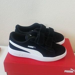 Boys  puma sneakers